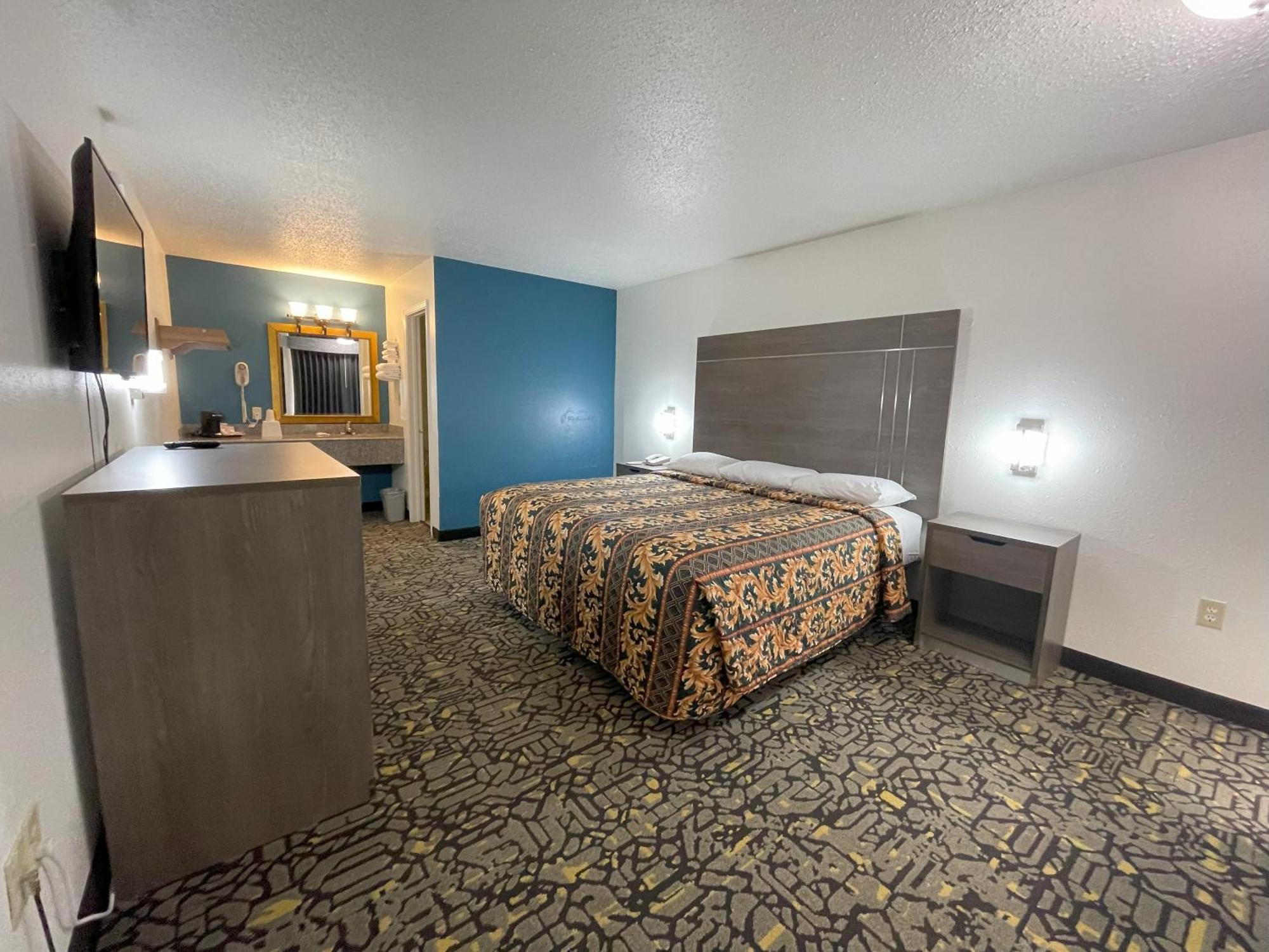 Countryside Inn Malakoff Exterior photo